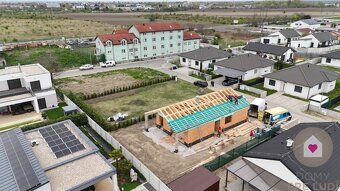 Realitná kancelária Domy pre ľudí ponúka na predaj priestran