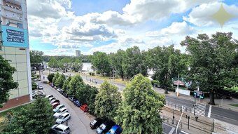 IBA U NÁS Ponúkame na predaj 4 izbový byt, 73m2 s veľkým bal