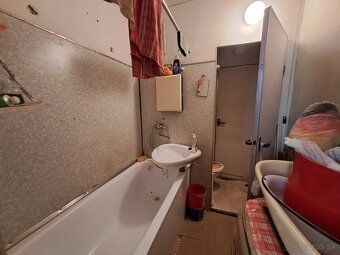 Ponúkame na predaj 3-izbový byt o výmere 66 m², nachádzajúci