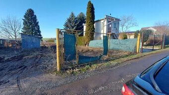 Ponúkame exkluzívne pozemok o výmere 1774 m2 v Leviciach na 