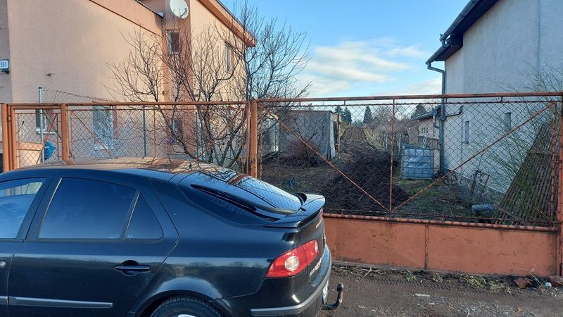 Ponúkame exkluzívne pozemok o výmere 1774 m2 v Leviciach na 