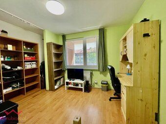 Realitná kancelária Danubioreal, M.R.Štefánika 5, Komárno, H
