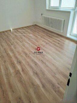 ID: 243 GE-MAX Reality vám ponúka na predaj krásny a veľký 7
