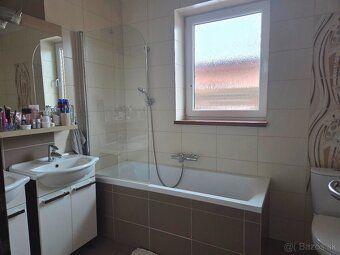 Ponúkame Vám na predaj 4 izbový rodinný dom tipu Bungalov v 