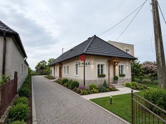 ID: 447 GE-MAX Reality ponúka na predaj starší rodinný dom v