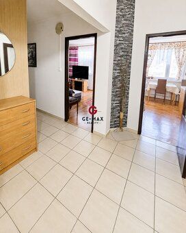 ID:542 GE-MAX Reality ponúka na predaj veľký, svetlý a veľmi