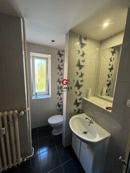 ID:428 GE-MAX Reality ponúka na predaj 2-izbový byt v Humenn