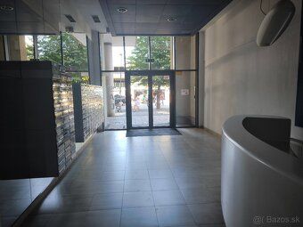 Ako majiteľ prenajmem nadštandartne priestranné parkovacie m