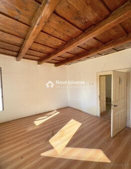 Typ: Rodinný dom Obec: Veľké Chyndice
Ponúkame na predaj rod