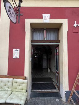 Ponúkam na prenájom kaviareň pôvodne známu ako GOTIKA, nachá