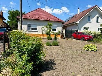 Ponúkame na predaj moderné novostavby rodinných domov v obci