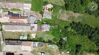 Realitná kancelária HALO reality a Veronika Patakiová, konta