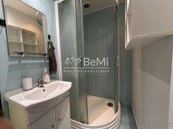 🏡  Štýlová kompletne  moderne zariadená garsónka po kompletn