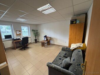 Dostupné reality Vám ponúkajú na predaj rodinný dom s možnos