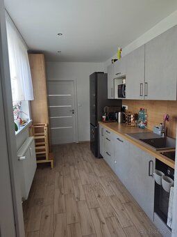 Prenájom 3-izbového bytu – Medňanská ulica , Ilava (66 m²)
P