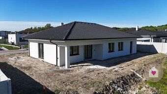 Hľadám dom v priamo v Pezinku. Iba centrum alebo širšie cent