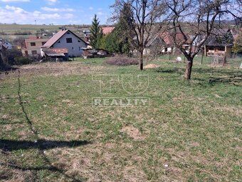 TUreality ponúka na predaj pozemok vhodný na výstavbu až dvo