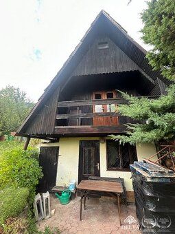 DELTA PROPERTY Vám ponúka na predaj chatu s veľkým pozemkom 