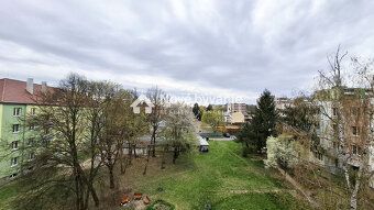 Typ: 3-izbový byt Ulica: Hrnčiarska Mestská časť: Sídlisko I