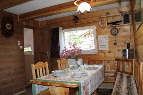 PRENAJOM Chata - zrub Cottage Tatry je situovaná v tichej po