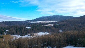 EXKLUZÍVNE ponúkame na predaj rekreačný pozemok v obci Dubov