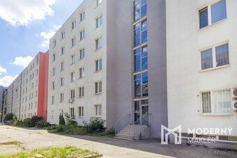 Typ: 2-izbový byt Ulica: Robotnícka Obec: Bratislava-Nové Me