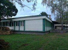 Predávame budovu v Rožňave v širšom centre mesta, vhodná na 