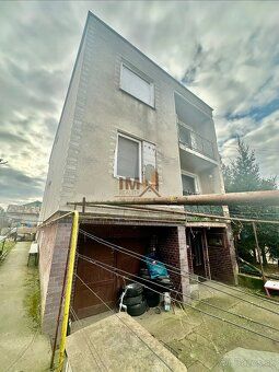 Ponúkame Vám na predaj veľký a priestranný rodinný dom v obc