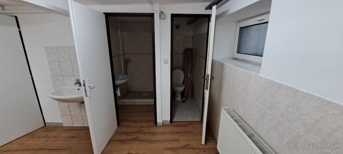 Prenajmem priestor na ul.Továrenska 7 .Cena je vrátane energ
