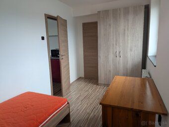 Ponúkam na prenájom kompletne zariadený 3-izbový byt (59m2 +