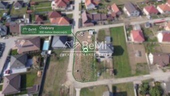 Rodinný dom a pozemok s projektom a stavebným povolenim v Ža
