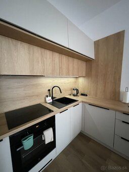 Luxusný nový byt na prenájom
Ponúkam na PRENÁJOM kompletne z