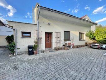 Sme 4členná pracujúca rodina.Hľadáme prenájom v rodinnom dom