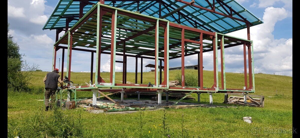 Predám skelet mobilného domu,9x8 m,2 podlažia, 10 900 eu.Kon