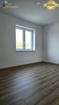 Ponúkam na predaj moderný 4-izbový rodinný dom, novostavba (
