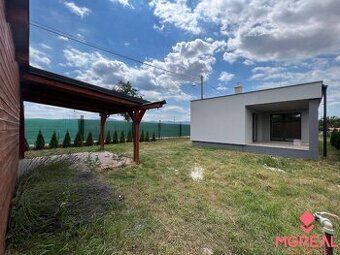 Hľadáme rodinný dom v Bošanoch a okolí do 70 000 €. Preferuj
