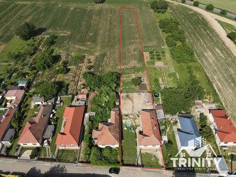 Typ: Rodinný dom Ulica: pri centre Obec: Radava
Ponúkame na 