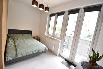Ponúkam na prenájom moderný štýlovo zariadený 1.5+kk byt s o