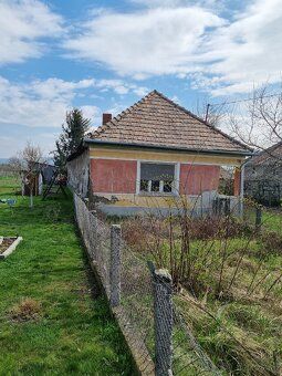 Predáme vaľkovỳ dom v Novajidrany .Je v pôvodnom stave potre