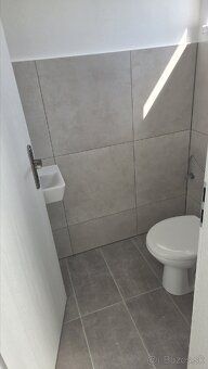 Predam rodinny dom,120m2 v Sokolovciach 3 samostatne izby pl
