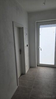 Predam rodinny dom,120m2 v Sokolovciach 3 samostatne izby pl