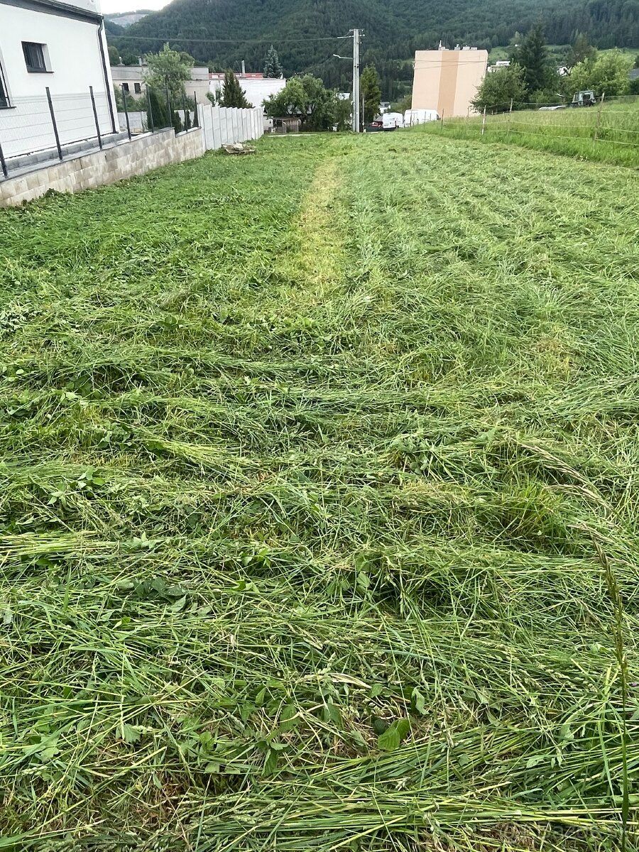 Predám pozemok v Lietave 822 m2. Všetky IS / voda, kanalizác