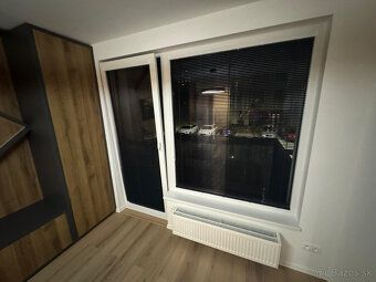 Ponúkam na prenájom 1 izbový byt nachádzajúci sa na prvom po