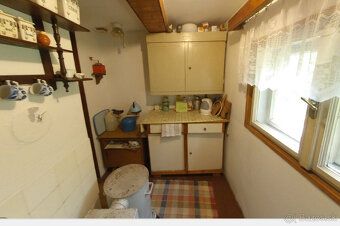 Predám rekreačnú chatu v lokalite Pod Jedľovinou (MALÁ FATRA