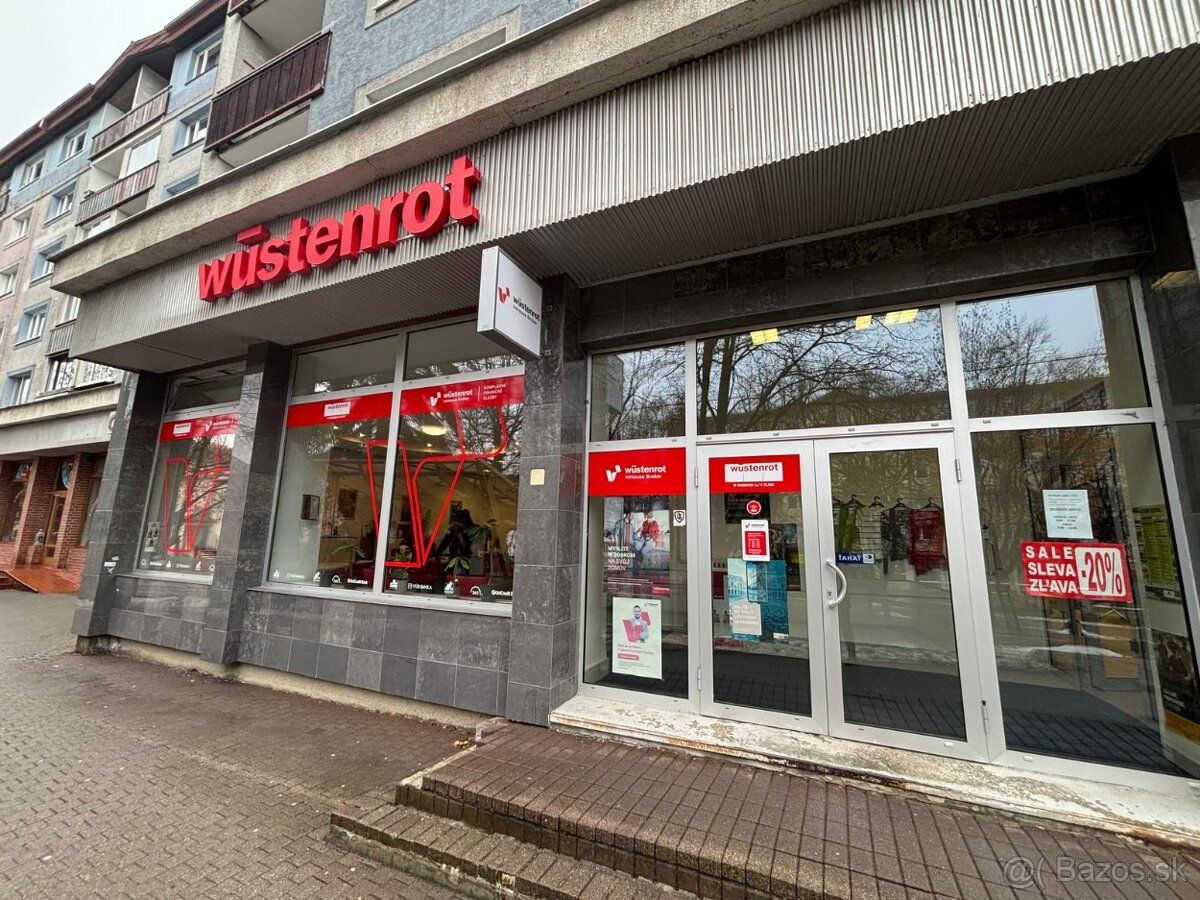 Ponúkame na prenájom priestranný obchodný priestor o výmere 