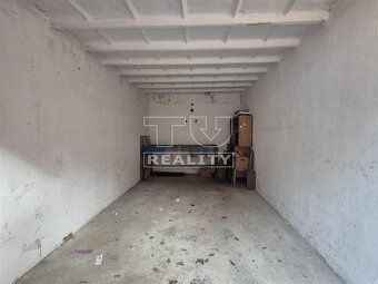 Ponúkame na predaj garáž o výmere 18 m2, nachádza sa v Považ