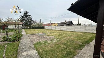 Ponúkam na predaj záhradku s murovaným domčekom a murovanou 