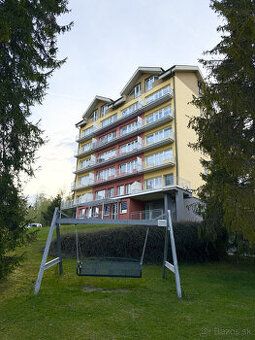 Ponúkame Vám na predaj dvojizbový apartmán v podtatranskej o