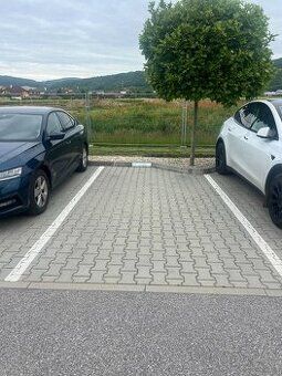 Ponúkam na prenajom parkovacie státie v lokalite Trenčín čas
