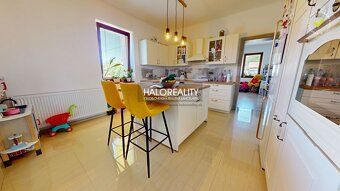 Realitná kancelária HALO reality a Michal Kamenský, kontakt: